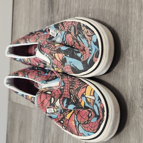 Vans Marvel Spider-Man Graphic Slip-Ons Mens 7 Womens 8.5 - Picture 10 of 10